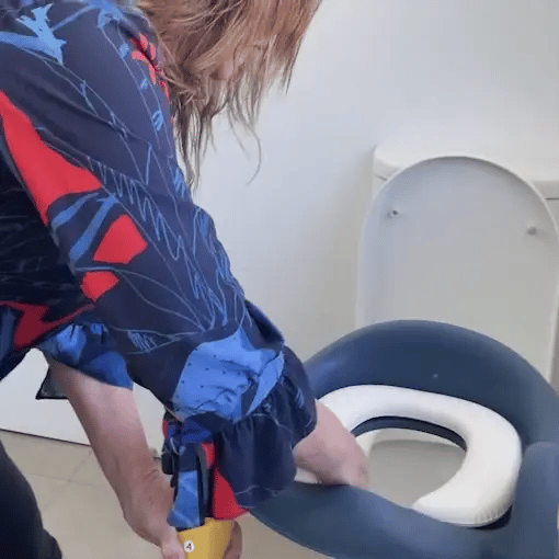 ESCALERA PARA BAÑO
